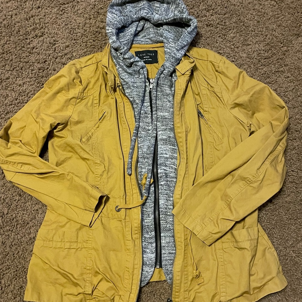 Love Tree jacket sz M